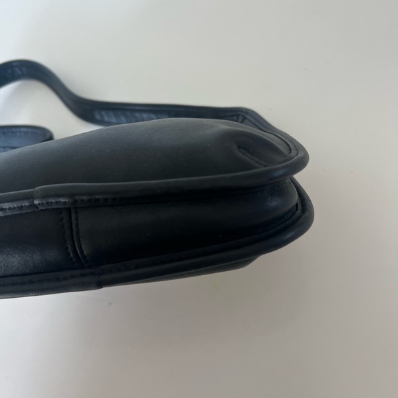 Coach Ergo Mini Zip 9020 Vintage 1997 Small Black Shoulder Bag Authentic - Picture 5 of 13